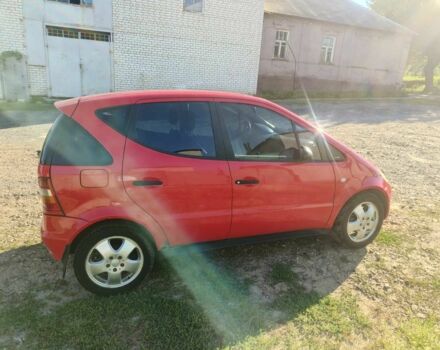 Красный Мерседес А класс, объемом двигателя 0 л и пробегом 220 тыс. км за 2800 $, фото 3 на Automoto.ua