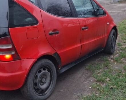 Червоний Мерседес А клас, об'ємом двигуна 0 л та пробігом 300 тис. км за 1000 $, фото 4 на Automoto.ua