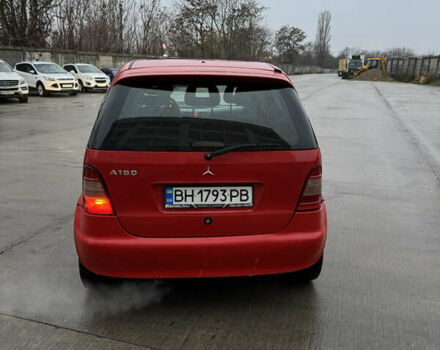Красный Мерседес А класс, объемом двигателя 1.6 л и пробегом 268 тыс. км за 2999 $, фото 8 на Automoto.ua