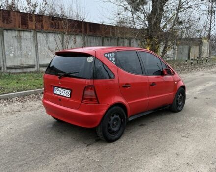 Червоний Мерседес А клас, об'ємом двигуна 1.6 л та пробігом 200 тис. км за 1200 $, фото 2 на Automoto.ua