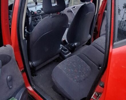 Червоний Мерседес А клас, об'ємом двигуна 0 л та пробігом 300 тис. км за 1000 $, фото 2 на Automoto.ua