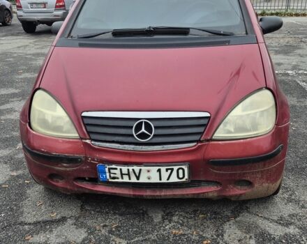 Красный Мерседес А класс, объемом двигателя 0 л и пробегом 280 тыс. км за 1850 $, фото 1 на Automoto.ua