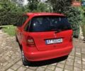 Красный Мерседес А класс, объемом двигателя 1.4 л и пробегом 130 тыс. км за 4300 $, фото 5 на Automoto.ua