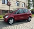 Красный Мерседес А класс, объемом двигателя 1.6 л и пробегом 196 тыс. км за 3900 $, фото 3 на Automoto.ua