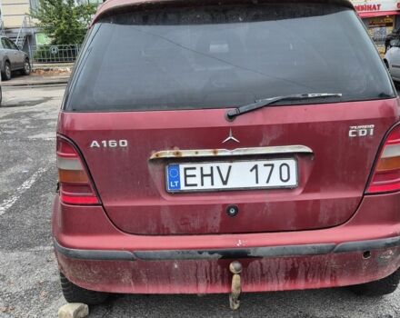 Красный Мерседес А класс, объемом двигателя 0 л и пробегом 280 тыс. км за 1850 $, фото 2 на Automoto.ua