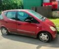 Красный Мерседес А класс, объемом двигателя 1.4 л и пробегом 250 тыс. км за 1500 $, фото 1 на Automoto.ua