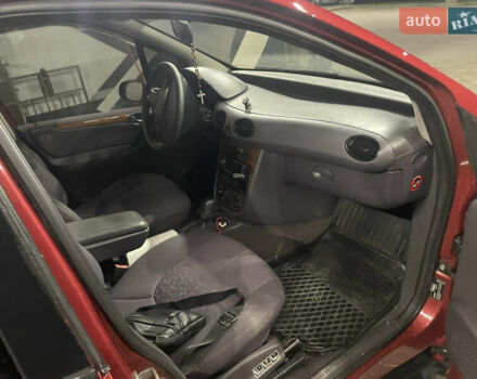 Красный Мерседес А класс, объемом двигателя 1.69 л и пробегом 290 тыс. км за 4200 $, фото 6 на Automoto.ua