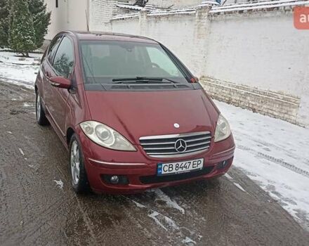 Красный Мерседес А класс, объемом двигателя 1.7 л и пробегом 252 тыс. км за 3000 $, фото 2 на Automoto.ua