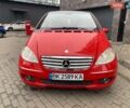 Червоний Мерседес А клас, об'ємом двигуна 1.5 л та пробігом 250 тис. км за 3350 $, фото 2 на Automoto.ua