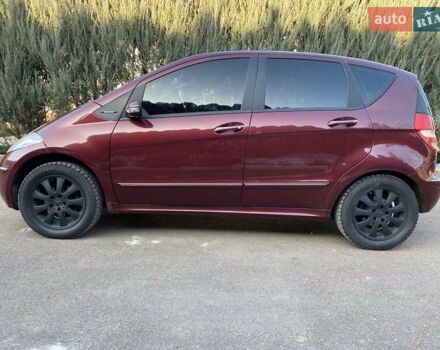 Червоний Мерседес А клас, об'ємом двигуна 2.04 л та пробігом 196 тис. км за 4800 $, фото 3 на Automoto.ua