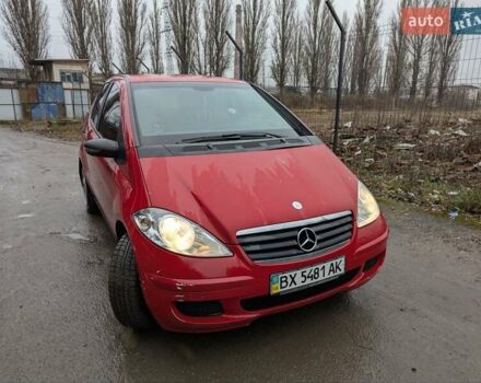 Червоний Мерседес А клас, об'ємом двигуна 1.5 л та пробігом 252 тис. км за 5100 $, фото 3 на Automoto.ua