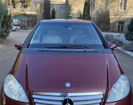 Червоний Мерседес А клас, об'ємом двигуна 2.04 л та пробігом 196 тис. км за 4800 $, фото 4 на Automoto.ua