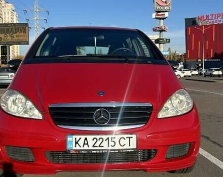 Красный Мерседес А класс, объемом двигателя 1.5 л и пробегом 172 тыс. км за 5500 $, фото 1 на Automoto.ua