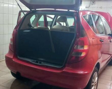 Мерседес А класс 2007 в Киеве на Automoto.ua Красный Мерседес А класс, объемом двигателя 1.66 л и пробегом 117 тыс. км за 5300 $, фото 21 на Automoto.ua