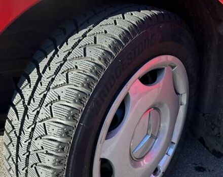 Красный Мерседес А класс, объемом двигателя 1.5 л и пробегом 172 тыс. км за 5500 $, фото 3 на Automoto.ua