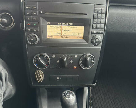 Червоний Мерседес А клас, об'ємом двигуна 1.7 л та пробігом 203 тис. км за 7700 $, фото 21 на Automoto.ua