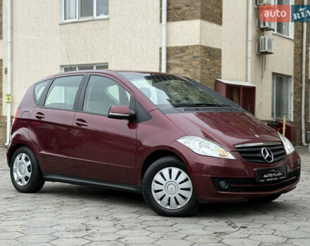 Красный Мерседес А класс, объемом двигателя 1.99 л и пробегом 300 тыс. км за 4900 $, фото 17 на Automoto.ua