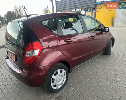 Червоний Мерседес А клас, об'ємом двигуна 1.7 л та пробігом 203 тис. км за 7700 $, фото 4 на Automoto.ua