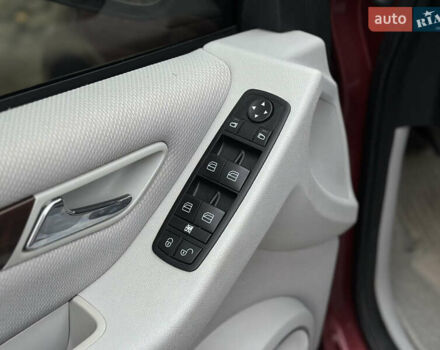 Червоний Мерседес А клас, об'ємом двигуна 1.5 л та пробігом 209 тис. км за 6250 $, фото 23 на Automoto.ua