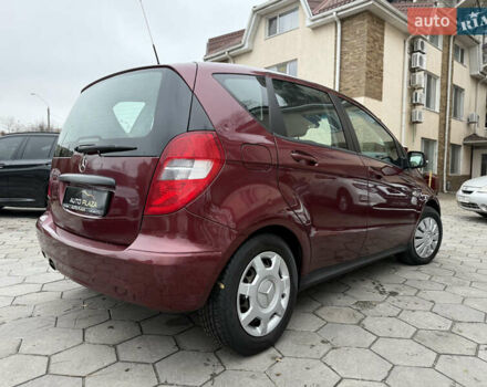 Красный Мерседес А класс, объемом двигателя 1.99 л и пробегом 300 тыс. км за 4900 $, фото 21 на Automoto.ua