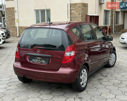 Красный Мерседес А класс, объемом двигателя 1.99 л и пробегом 300 тыс. км за 4900 $, фото 22 на Automoto.ua