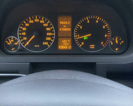 Червоний Мерседес А клас, об'ємом двигуна 1.5 л та пробігом 210 тис. км за 6300 $, фото 13 на Automoto.ua