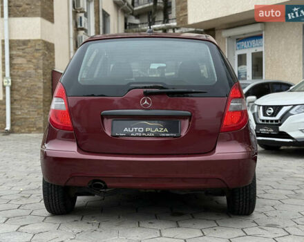 Красный Мерседес А класс, объемом двигателя 1.99 л и пробегом 300 тыс. км за 4900 $, фото 25 на Automoto.ua