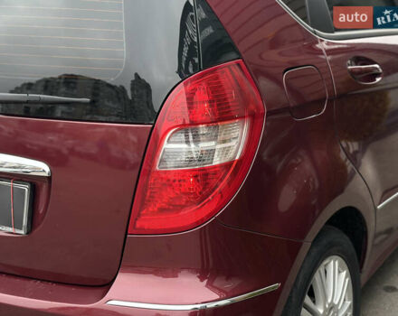 Червоний Мерседес А клас, об'ємом двигуна 1.5 л та пробігом 209 тис. км за 6250 $, фото 19 на Automoto.ua