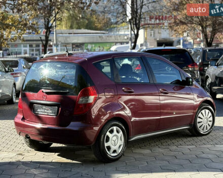 Мерседес А клас 2009 у Одесі на Automoto.ua Червоний Мерседес А клас, об'ємом двигуна 1.99 л та пробігом 300 тис. км за 5500 $, фото 22 на Automoto.ua