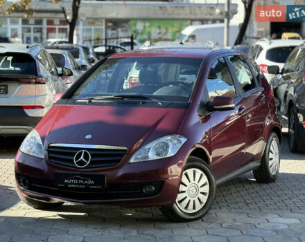 Мерседес А клас 2009 у Одесі на Automoto.ua Червоний Мерседес А клас, об'ємом двигуна 1.99 л та пробігом 300 тис. км за 5500 $, фото 9 на Automoto.ua
