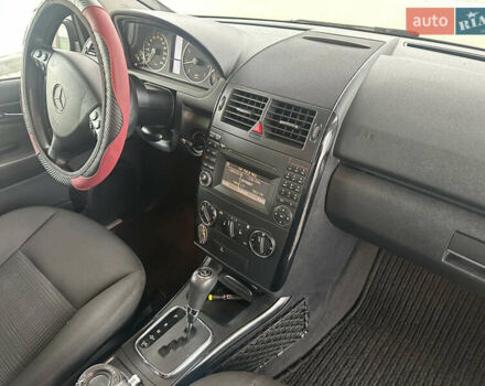 Червоний Мерседес А клас, об'ємом двигуна 1.7 л та пробігом 203 тис. км за 7700 $, фото 12 на Automoto.ua