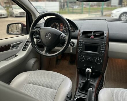 Червоний Мерседес А клас, об'ємом двигуна 1.5 л та пробігом 209 тис. км за 6250 $, фото 17 на Automoto.ua