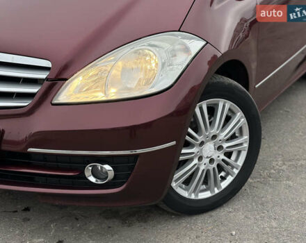 Червоний Мерседес А клас, об'ємом двигуна 1.5 л та пробігом 209 тис. км за 6250 $, фото 4 на Automoto.ua