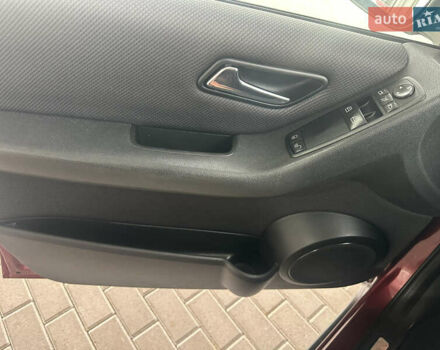 Красный Мерседес А класс, объемом двигателя 1.7 л и пробегом 204 тыс. км за 6800 $, фото 15 на Automoto.ua