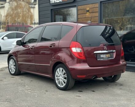 Червоний Мерседес А клас, об'ємом двигуна 1.5 л та пробігом 209 тис. км за 6250 $, фото 5 на Automoto.ua