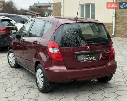 Красный Мерседес А класс, объемом двигателя 1.99 л и пробегом 300 тыс. км за 4900 $, фото 28 на Automoto.ua