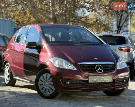 Мерседес А клас 2009 у Одесі на Automoto.ua Червоний Мерседес А клас, об'ємом двигуна 1.99 л та пробігом 300 тис. км за 5500 $, фото 17 на Automoto.ua