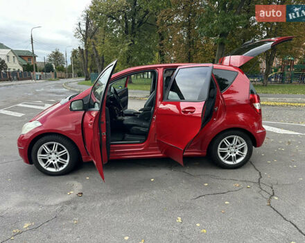 Червоний Мерседес А клас, об'ємом двигуна 1.7 л та пробігом 152 тис. км за 6999 $, фото 2 на Automoto.ua