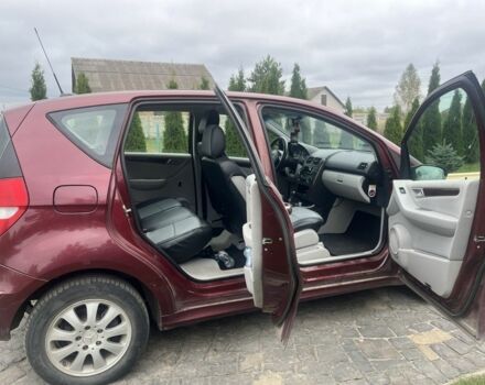 Мерседес А класс 2005 в Костополе на Automoto.ua Красный Мерседес А класс, объемом двигателя 2 л и пробегом 250 тыс. км за 2800 $, фото 7 на Automoto.ua