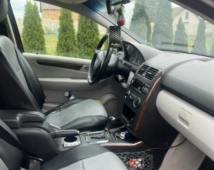 Мерседес А класс 2005 в Костополе на Automoto.ua Красный Мерседес А класс, объемом двигателя 2 л и пробегом 250 тыс. км за 2800 $, фото 5 на Automoto.ua
