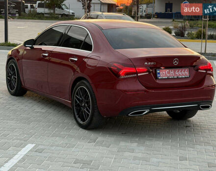 Красный Мерседес А класс, объемом двигателя 1.99 л и пробегом 57 тыс. км за 28000 $, фото 7 на Automoto.ua