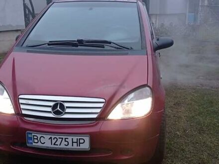 Красный Мерседес А класс, объемом двигателя 1.7 л и пробегом 360 тыс. км за 2500 $, фото 1 на Automoto.ua