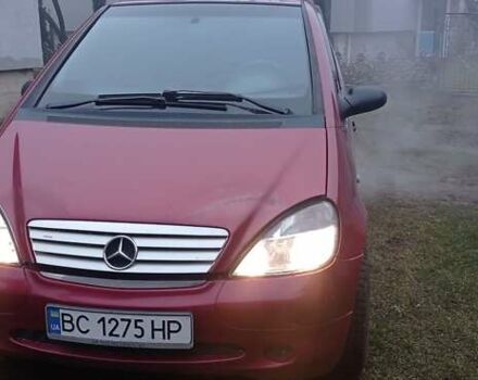 Красный Мерседес А класс, объемом двигателя 1.7 л и пробегом 360 тыс. км за 2500 $, фото 1 на Automoto.ua