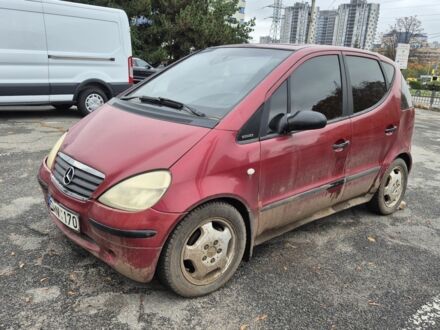 Мерседес А класс 1999 в Харькове на Automoto.ua Красный Мерседес А класс, объемом двигателя 0 л и пробегом 280 тыс. км за 1850 $, фото 1 на Automoto.ua