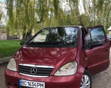 Красный Мерседес А класс, объемом двигателя 1.7 л и пробегом 350 тыс. км за 2102 $, фото 1 на Automoto.ua