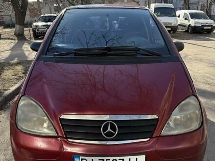 Червоний Мерседес А клас, об'ємом двигуна 1.6 л та пробігом 290 тис. км за 3200 $, фото 1 на Automoto.ua