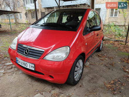 Червоний Мерседес А клас, об'ємом двигуна 1.4 л та пробігом 176 тис. км за 3500 $, фото 1 на Automoto.ua