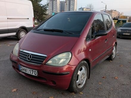 Мерседес А класс 2000 в Харькове на Automoto.ua Красный Мерседес А класс, объемом двигателя 0 л и пробегом 300 тыс. км за 955 $, фото 1 на Automoto.ua
