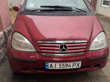 Красный Мерседес А класс, объемом двигателя 2 л и пробегом 211 тыс. км за 2200 $, фото 1 на Automoto.ua