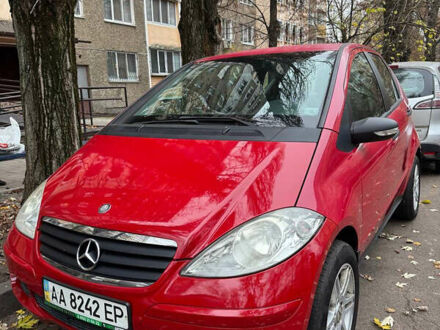Червоний Мерседес А клас, об'ємом двигуна 1.5 л та пробігом 200 тис. км за 4950 $, фото 1 на Automoto.ua